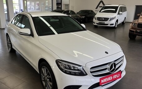 Mercedes-Benz C-Класс, 2018 год, 3 100 000 рублей, 2 фотография
