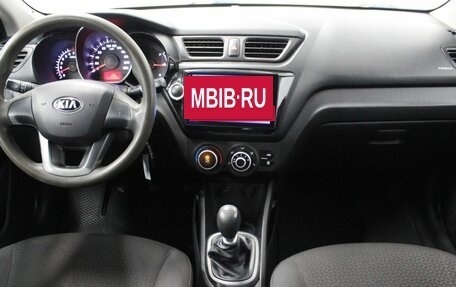KIA Rio III рестайлинг, 2013 год, 570 000 рублей, 19 фотография