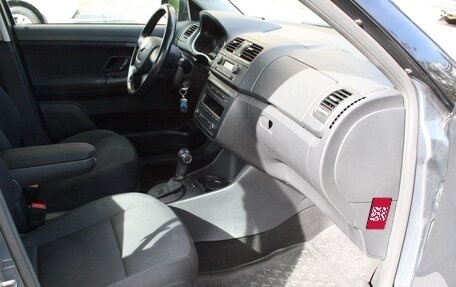 Skoda Fabia II, 2010 год, 700 000 рублей, 12 фотография