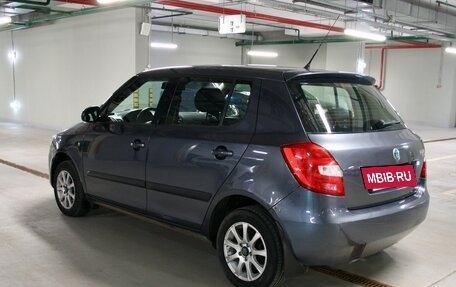 Skoda Fabia II, 2010 год, 700 000 рублей, 11 фотография