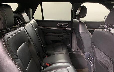 Ford Explorer VI, 2016 год, 2 198 000 рублей, 17 фотография