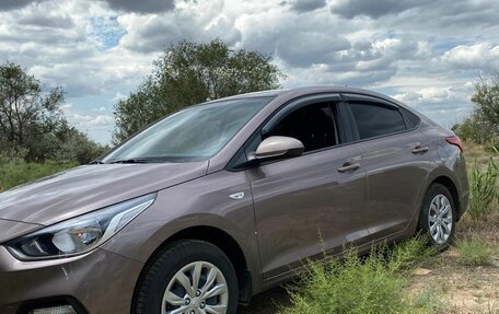 Hyundai Solaris II рестайлинг, 2019 год, 1 700 000 рублей, 9 фотография