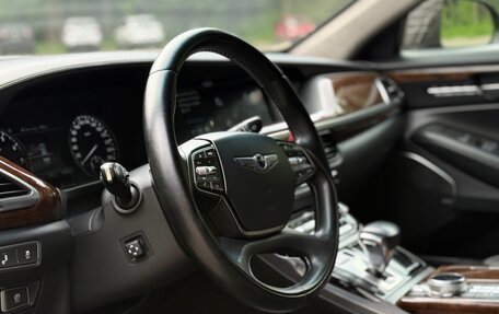 Genesis G90 I рестайлинг, 2017 год, 2 200 000 рублей, 8 фотография