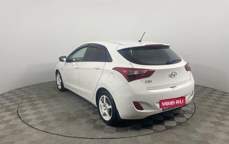 Hyundai i30 II рестайлинг, 2013 год, 1 000 000 рублей, 3 фотография