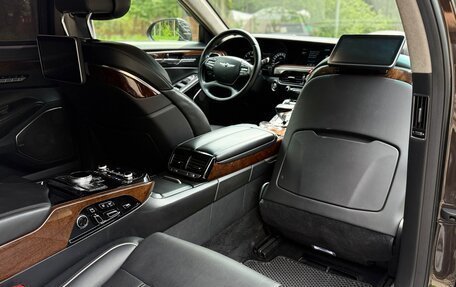 Genesis G90 I рестайлинг, 2017 год, 2 200 000 рублей, 12 фотография