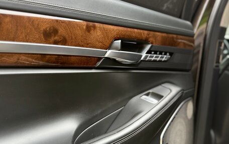 Genesis G90 I рестайлинг, 2017 год, 2 200 000 рублей, 11 фотография