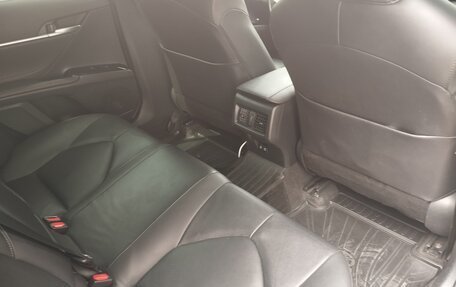 Toyota Camry, 2020 год, 3 335 000 рублей, 12 фотография