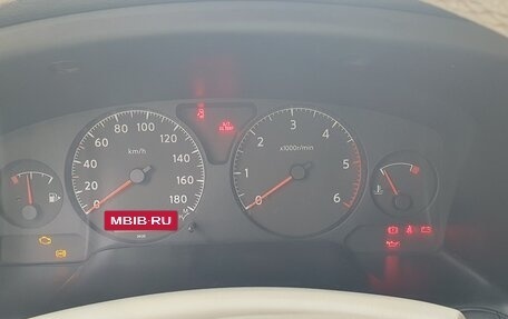 Nissan Patrol, 2004 год, 1 380 000 рублей, 15 фотография