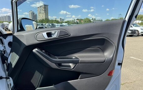 Ford Fiesta, 2018 год, 1 000 000 рублей, 17 фотография