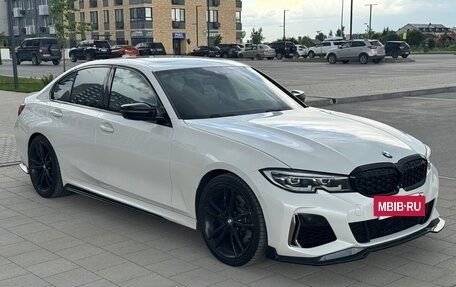 BMW 3 серия, 2019 год, 4 090 000 рублей, 20 фотография