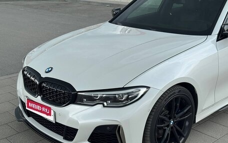 BMW 3 серия, 2019 год, 4 090 000 рублей, 21 фотография