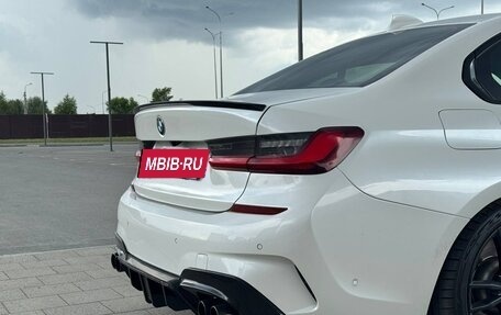 BMW 3 серия, 2019 год, 4 090 000 рублей, 18 фотография