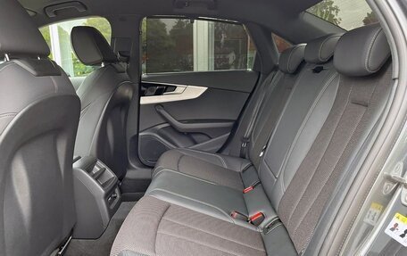 Audi A4, 2022 год, 2 889 000 рублей, 13 фотография