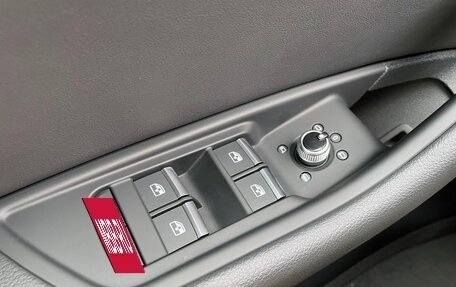 Audi A4, 2022 год, 2 889 000 рублей, 15 фотография