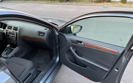 Volkswagen Jetta VI, 2016 год, 1 350 000 рублей, 7 фотография