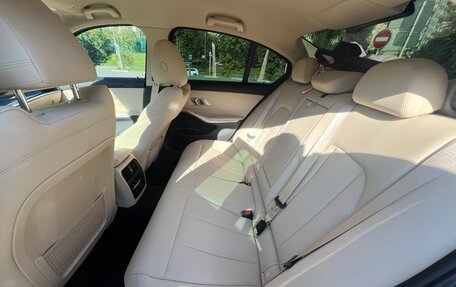 BMW 3 серия, 2020 год, 3 175 000 рублей, 11 фотография