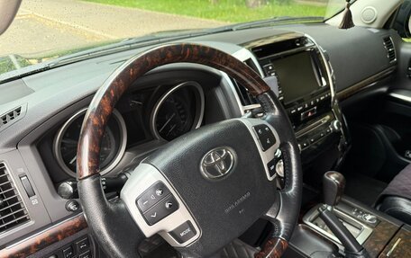 Toyota Land Cruiser 200, 2012 год, 4 950 000 рублей, 22 фотография