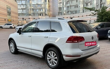 Volkswagen Touareg III, 2016 год, 3 000 000 рублей, 6 фотография