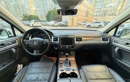 Volkswagen Touareg III, 2016 год, 3 000 000 рублей, 16 фотография