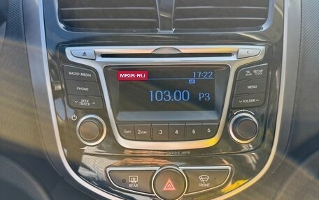 Hyundai Solaris II рестайлинг, 2014 год, 800 000 рублей, 8 фотография