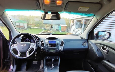 Hyundai ix35 I рестайлинг, 2010 год, 900 000 рублей, 7 фотография