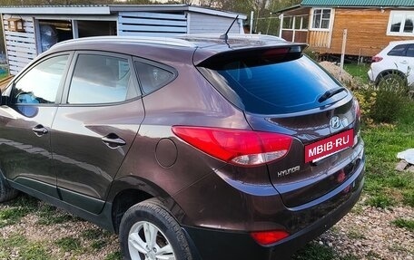 Hyundai ix35 I рестайлинг, 2010 год, 900 000 рублей, 3 фотография