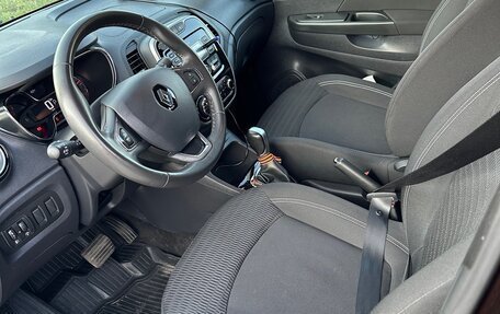Renault Kaptur I рестайлинг, 2017 год, 1 330 000 рублей, 8 фотография
