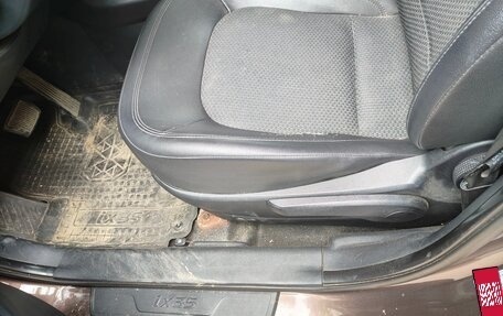 Hyundai ix35 I рестайлинг, 2010 год, 900 000 рублей, 10 фотография