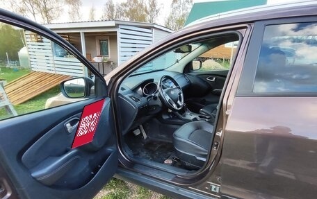 Hyundai ix35 I рестайлинг, 2010 год, 900 000 рублей, 12 фотография