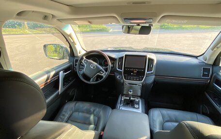 Toyota Land Cruiser 200, 2015 год, 5 180 000 рублей, 8 фотография