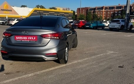 Hyundai Solaris II рестайлинг, 2017 год, 1 265 000 рублей, 4 фотография