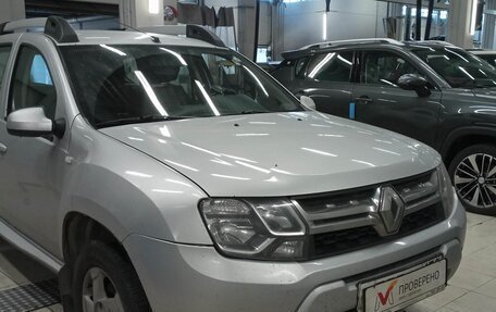 Renault Duster I рестайлинг, 2016 год, 980 000 рублей, 2 фотография