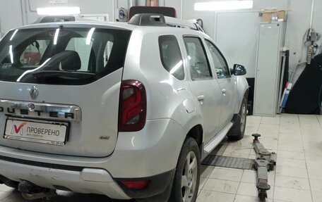 Renault Duster I рестайлинг, 2016 год, 980 000 рублей, 3 фотография