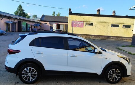 KIA Rio IV, 2022 год, 2 200 000 рублей, 2 фотография