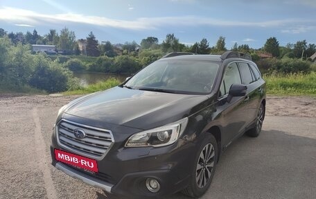 Subaru Outback IV рестайлинг, 2016 год, 2 100 000 рублей, 2 фотография