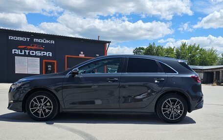 KIA cee'd III, 2022 год, 2 370 000 рублей, 9 фотография