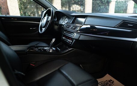 BMW 5 серия, 2012 год, 1 590 000 рублей, 22 фотография