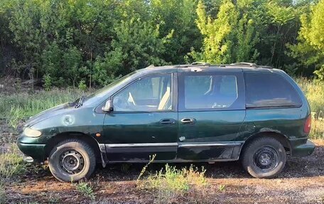 Chrysler Voyager III, 1998 год, 150 000 рублей, 5 фотография