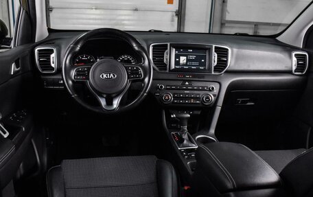 KIA Sportage IV рестайлинг, 2016 год, 1 769 000 рублей, 6 фотография