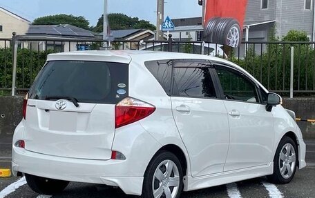 Toyota Ractis II, 2015 год, 820 000 рублей, 4 фотография