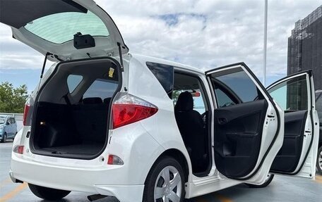 Toyota Ractis II, 2015 год, 820 000 рублей, 10 фотография