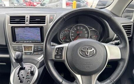 Toyota Ractis II, 2015 год, 820 000 рублей, 14 фотография