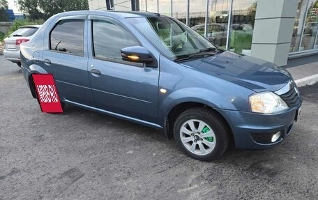 Renault Logan II, 2015 год, 635 000 рублей, 3 фотография