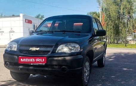 Chevrolet Niva I рестайлинг, 2016 год, 770 000 рублей, 4 фотография