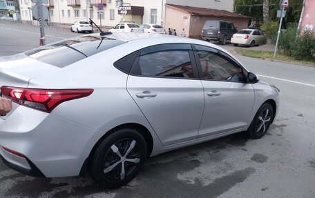 Hyundai Solaris II рестайлинг, 2018 год, 1 200 000 рублей, 9 фотография