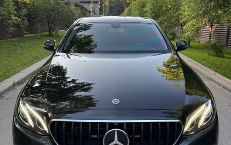 Mercedes-Benz E-Класс, 2017 год, 3 150 000 рублей, 12 фотография