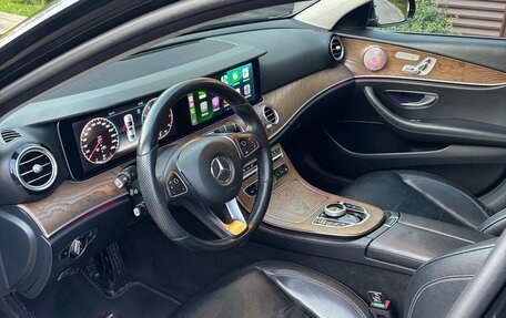 Mercedes-Benz E-Класс, 2017 год, 3 150 000 рублей, 14 фотография