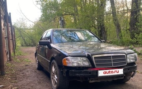Mercedes-Benz C-Класс, 1995 год, 310 000 рублей, 3 фотография