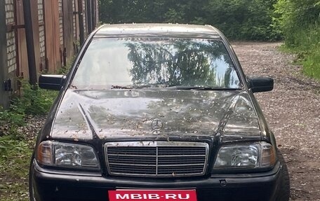 Mercedes-Benz C-Класс, 1995 год, 310 000 рублей, 2 фотография
