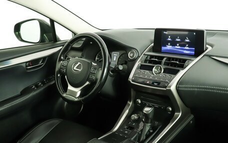Lexus NX I, 2018 год, 2 970 000 рублей, 21 фотография